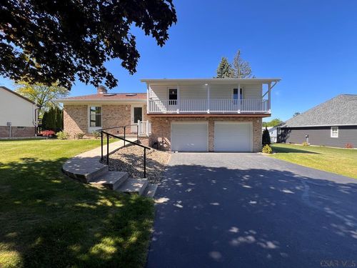 111 Laurlis, Johnstown, PA, 15904 | Card Image