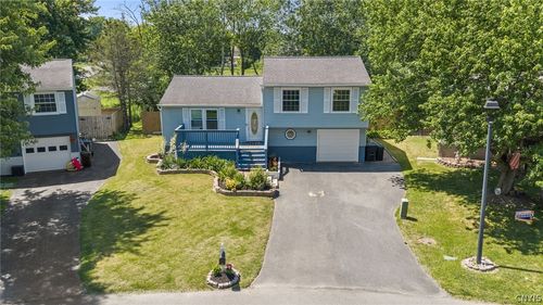 3882 Pintail Path, Liverpool, NY, 13090-1015 | Card Image