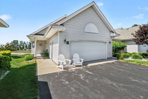 212 Lighthouse Way S, Manistee, MI, 49660 | Card Image