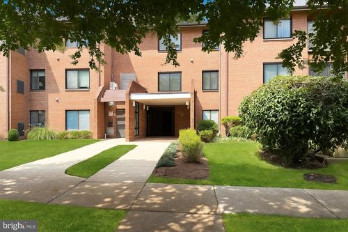 84-3c-15310 Pine Orchard Dr, SILVER SPRING, MD, 20906-1360 | Card Image