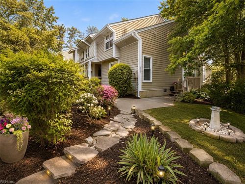 2717 Seashore Cv, Virginia Beach, VA, 23454-1848 | Card Image