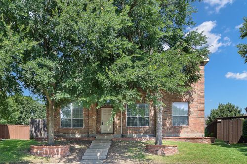 211 Mineral Springs Dr, Allen, TX, 75002-0615 | Card Image