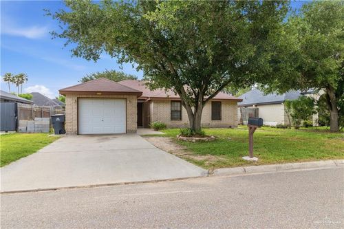 301 Jessica Jane Ave, La Joya, TX, 78560-4034 | Card Image