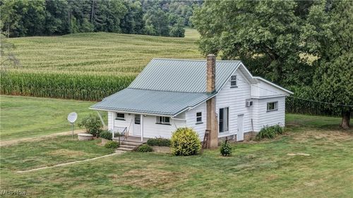 10720 State Route 258 Se, Uhrichsville, OH, 44683-7456 | Card Image