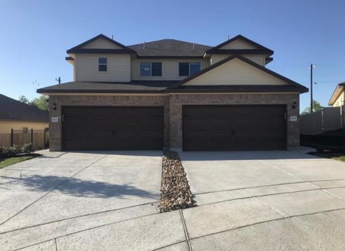 a-258 Joanne Loop, Buda, TX, 78610-3894 | Card Image