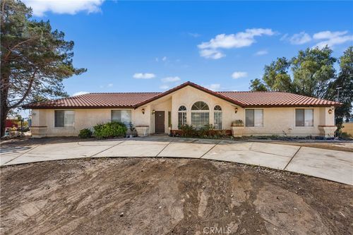40508 154th St E, Lancaster, CA, 93535-7027 | Card Image