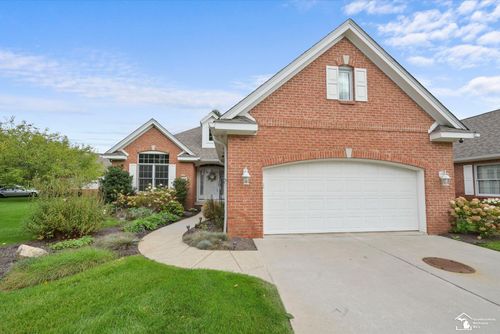 3248 Ravine Hollow Court, Unknown, MI, 48144 | Card Image