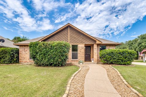 1425 Misty Hollow St, Denton, TX, 76209-3562 | Card Image