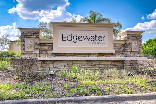 2609 Oleander Lakes Dr, BRANDON, FL, 33511-1271 | Card Image