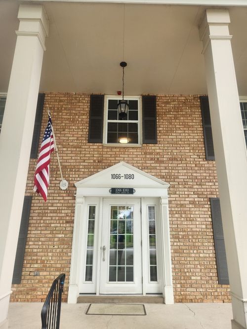 66-1066 Spring Garden Cir, Naperville, IL, 60563-9322 | Card Image