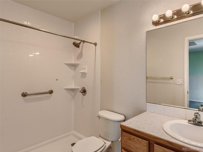 Master Bathroom | Image 16