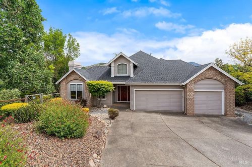 6283 Meadowbreeze Court, Santa Rosa, CA, 95409 | Card Image