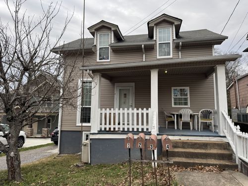 416 S 2nd St, Clarksville, TN, 37040-3695 | Card Image