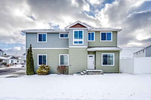 1427 Sw Bunchgrass, Pullman, WA, 99163 | Card Image