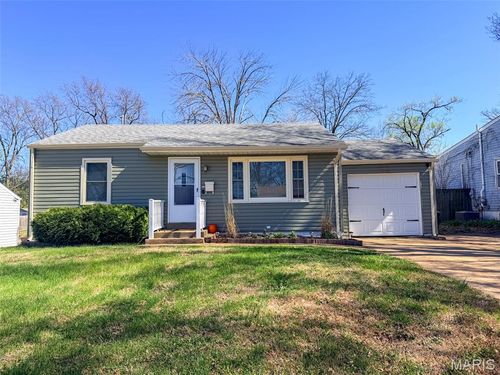 11236 Marley Dr, Saint Louis, MO, 63123-6918 | Card Image