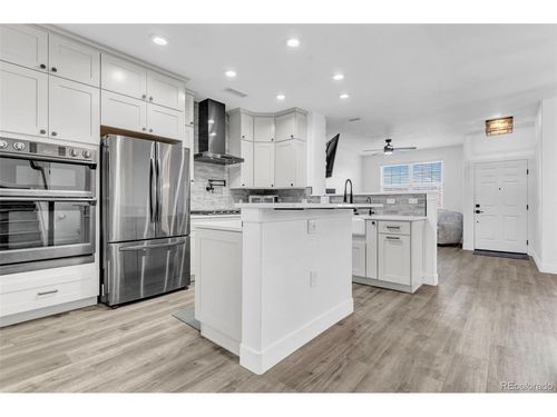 unit-105-3672 S Perth Cir, Aurora, CO, 80013-7507 | Card Image