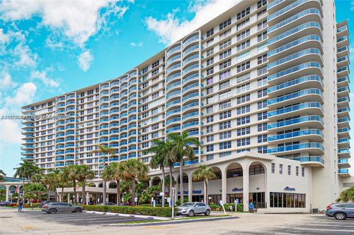apt-423-3800 S Ocean Dr, Hollywood, FL, 33019-2917 | Card Image