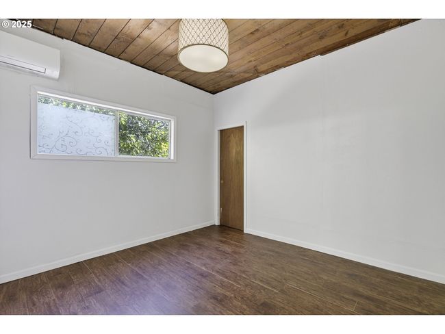 Bedroom, Primary-Lower | Image 16