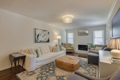 2324 Carlton Way, The Village, OK, 73120 | Card Image