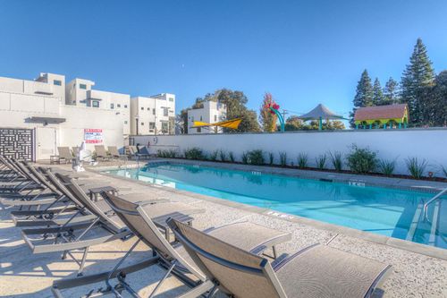 411 6th St, West Sacramento, CA, 95605 | Card Image