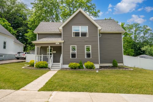 221 N 6th St, St. Charles, IL, 60174-1709 | Card Image