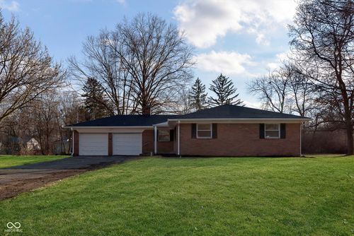 3807 Wyandotte Trail, Indianapolis, IN, 46240 | Card Image