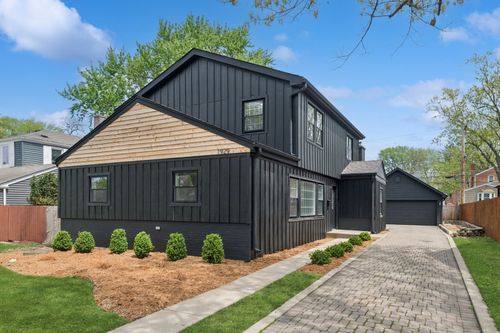 1929 S Ashland Ave, Park Ridge, IL, 60068-5460 | Card Image