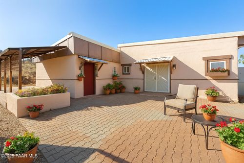 5350 N Taro Ln, Chino Valley, AZ, 86323-3025 | Card Image