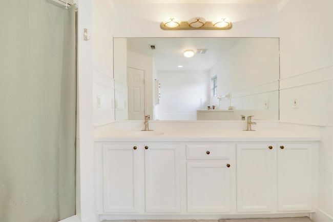 144 Pennock Landing Cir, House other with 4 bedrooms, 3 bathrooms and null parking in Jupiter FL | Image 23