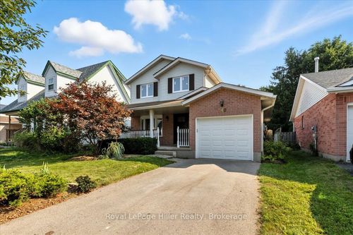 240 Dartmoor Cres, Waterloo, ON, N2K3S9 | Card Image