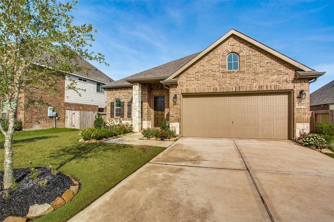 Double Wide Driveway | Image 38