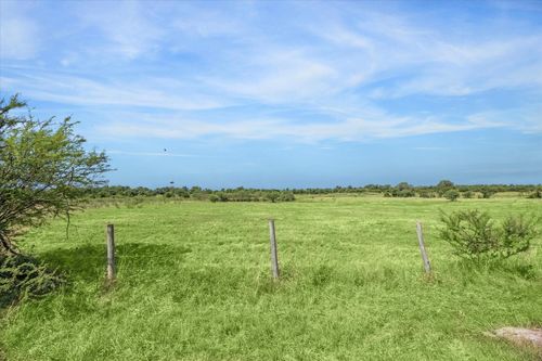 31 Gerland Wagner Rd, Carmine, TX, 78932 | Card Image