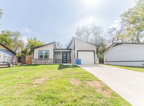206 Ross St W, Sulphur Springs, TX, 75482-4138 | Card Image