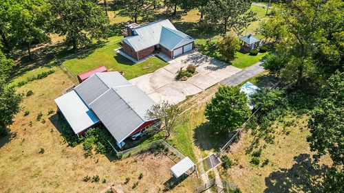 23 Pack Rd, Noel, MO, 64854-8126 | Card Image