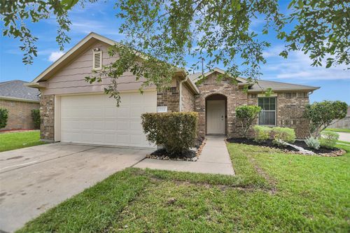 114 Mustang Stampede Dr, La Marque, TX, 77568-6626 | Card Image