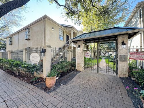 apt-140-2700 Revere St, Houston, TX, 77098-1347 | Card Image