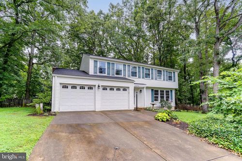 15715 Buck Ln, DUMFRIES, VA, 22025-1826 | Card Image
