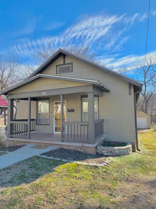 615 Hamilton St, Neosho, MO, 64850-2349 | Card Image