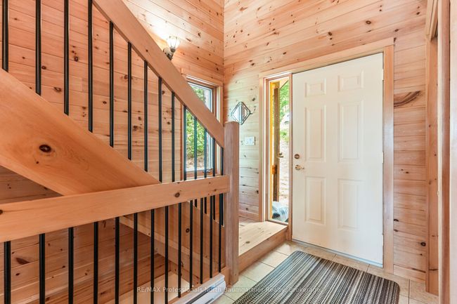 1786 Fallowfield Rd, House other with 4 bedrooms, 3 bathrooms and 6 parking in Haliburton ON | Image 5