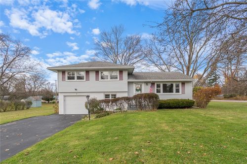 4 Wills Road, Chili, NY, 14624 | Card Image