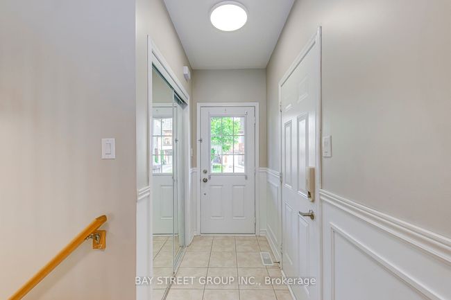 75 Finney Terr, House attached with 3 bedrooms, 3 bathrooms and 1 parking in Milton ON | Image 8
