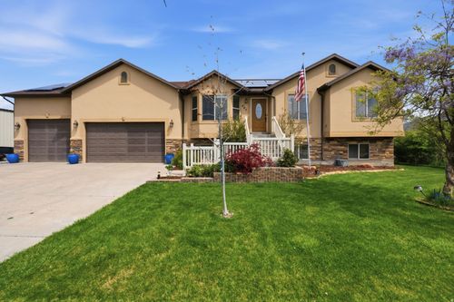 445 S Sunset Dr, Kaysville, UT, 84037-9669 | Card Image