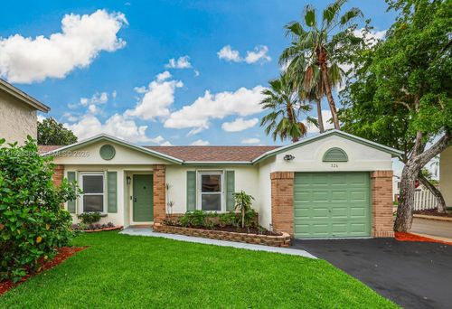 526 Danville Ter, Davie, FL, 33325-6405 | Card Image