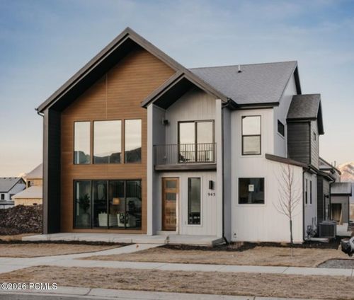 945 S Cloverfield Ct, Heber City, UT, 84032-5690 | Card Image