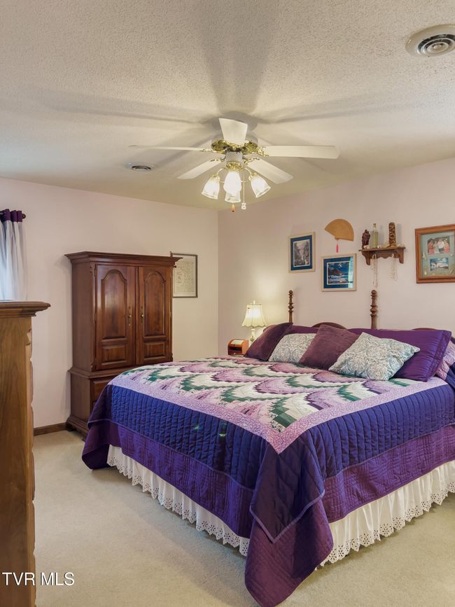519 Foxgate Dr, House other with 3 bedrooms, 3 bathrooms and null parking in Erwin TN | Image 30