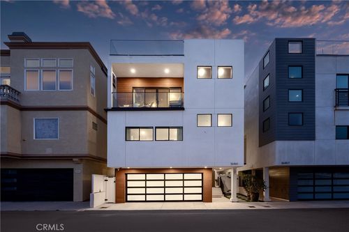16461 24th St, Sunset Beach, CA, 90742 | Card Image