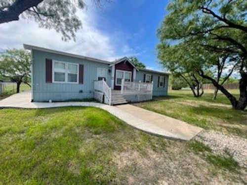 748 Williams St, Albany, TX, 76430-3178 | Card Image