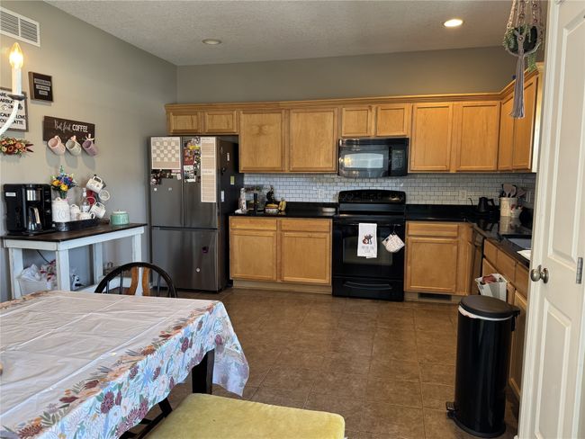 223 Se Booth Ave, Condo with 3 bedrooms, 3 bathrooms and null parking in Waukee IA | Image 8