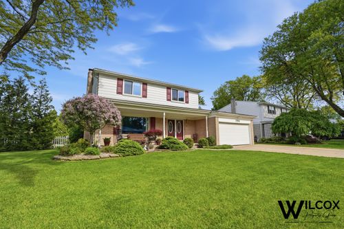 37944 Santa Anna Street, Clinton Twp, MI, 48036 | Card Image