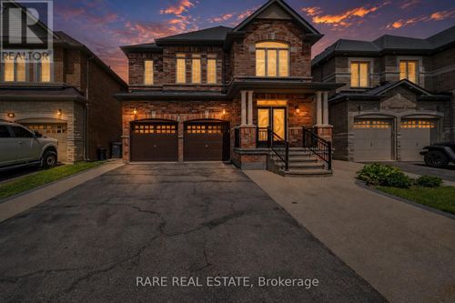 86 Vanderpool Cres, Brampton, ON, L6P3W7 | Card Image